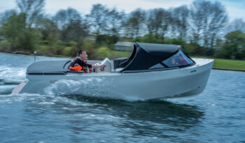 chaloupe 610 tender