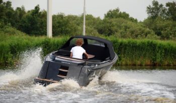 corsiva-595-tender-4-1024×686